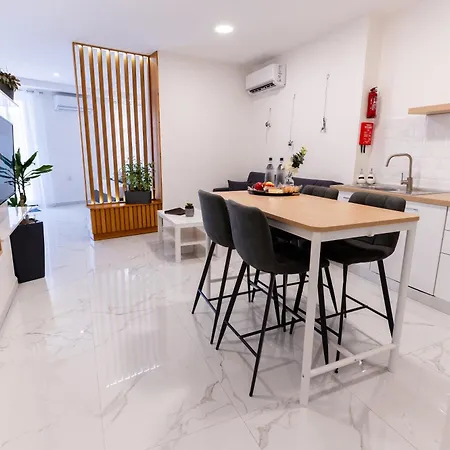 Stylish Place In St Julians *