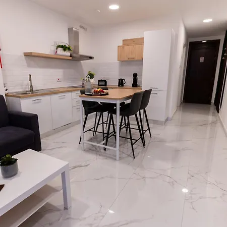 Stylish Place In St Julians San Ġiljan